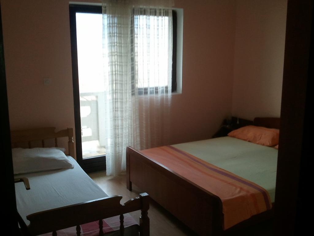 Apartment Ruzica Zubovici Bilik gambar